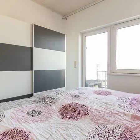 120M2 Monteurswohnung Fuer 8 Personen Mit 2 Schlafzimmer Und 1 Wohnschlafzimmer
