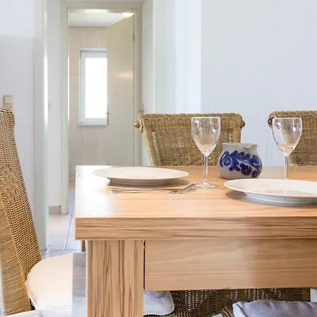 Apartment 120M2 Monteurswohnung Fuer 8 Personen Mit 2 Schlafzimmer Und 1 Wohnschlafzimmer Woerrstadt