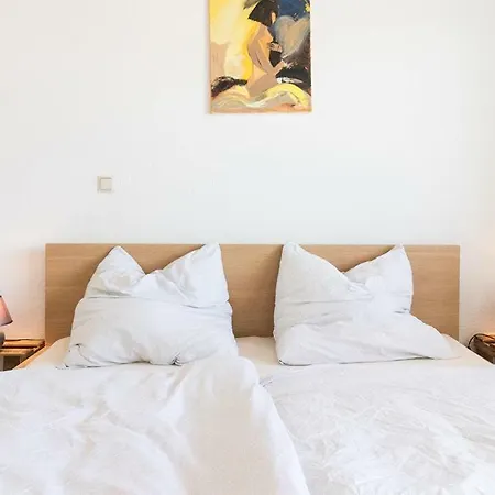 120M2 Monteurswohnung Fuer 8 Personen Mit 2 Schlafzimmer Und 1 Wohnschlafzimmer Apartment *
