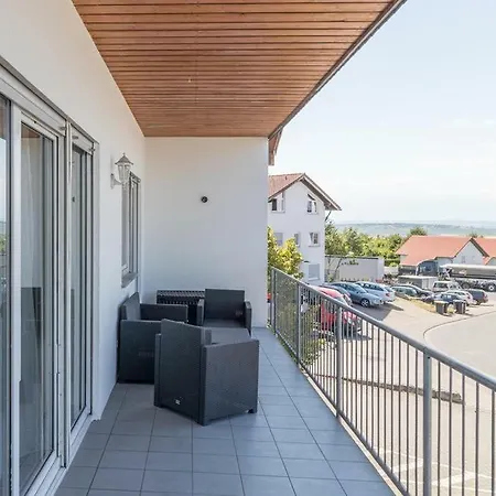 Apartment 120M2 Monteurswohnung Fuer 8 Personen Mit 2 Schlafzimmer Und 1 Wohnschlafzimmer Woerrstadt